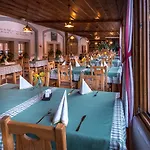 酒店 In Restavracija Pod Roglo