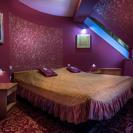 Hotel In Restavracija Pod Roglo